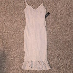 White lace mermaid dress 👗